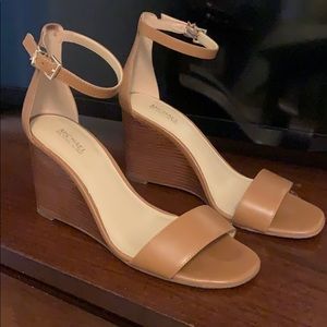 Michael Kors Tan Strap Sandals